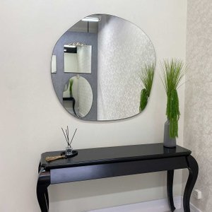 Espelho Orgânico Personalizado com Borda Infinita: Design Sofisticado e Amplitude Espelho Orgânico Personalizado com Borda Infinita: Design Sofisticado e Amplitude