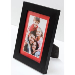 Porta Retrato Moldura Preta e Passepartout Vermelho Foto 10x15cm Porta Retrato Moldura Preta e Passepartout Vermelho Foto 10x15cm
