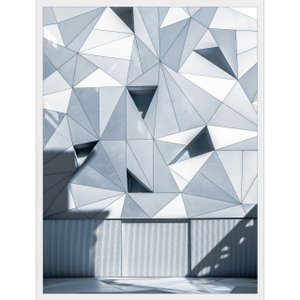 Quadro Arquitetura Fachada Geométrica de Prédio em Madri 60x80cm