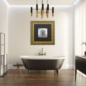 Quadro Clássico com Moldura Dourada Árvore em Preto e Branco 80x80cm