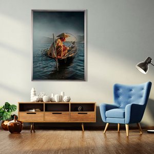 Quadro Decorativo Grande com Moldura Prata Paisagem com Pescador