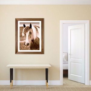 Quadro Decorativo com Moldura Rústica Cavalo em Tom Estilo Antigo 70x90cm
