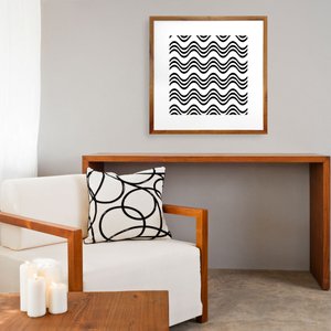 Quadro Decorativo com Moldura Rústica em Preto e Branco Ondas 70x70cm
