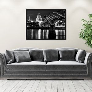 Quadro Decorativo em Preto e Branco Catedral de São Paulo e Ponte do Milénio em Londres 100x70cm