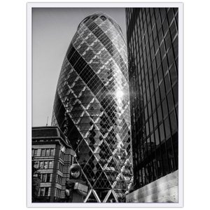 Quadro Decorativo em Preto e Branco Torre Maxixe em Londres 70x100cm