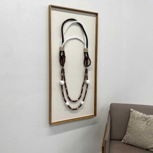 Quadro Decorativo Escultura Tridimensional em Corda, Sementes e Madeira 60x130 cm Quadro Decorativo Escultura Tridimensional em Corda, Sementes e Madeira 60x130 cm