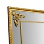 Espelho Clássico com Moldura Dourada Folheada à Mão: Elegância em Destaque