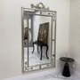 Espelho Clássico Decorativo Royale com Moldura e Apliques Folheados em Prata 120x220 cm