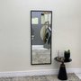Espelho Moderno Decorativo com Moldura Preta sem Bisotê - Escolha o Tamanho