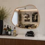 Espelho Orgânico com Borda Amadeirada: Estilo Natural e Elegante para sua Decoração