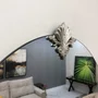 Espelho Oval com Borda Infinita e Frontão Folheado Prata: Decoração Exclusiva 90x130CM
