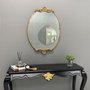 Espelho Oval Estilo Clássico com Moldura Dourada Folheada: Classe e Elegância
