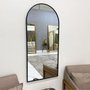 Espelho Oval Janela Moldura Preta Fosca - Design Elegante e Durabilidade Garantida
