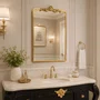 Espelho Retangular Estilo Clássico com Moldura Dourada: Elegância e Funcionalidade