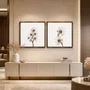 Kit de Quadros Florais Branco e Dourado Moldura Laqueada Bronze 70x70 cm Cada Quadro