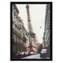 Poster 3D Mulher Pulando na Rua Torre Eiffel 50x70cm com/sem Moldura
