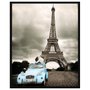 Poster Torre Eiffel em Paris Casal Namorando em Carro Azul 40x50cm com/sem Moldura