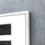 Quadro Abstrato Preto e Branco Estilo Textura Metálica e Espiral com Moldura e Vidro