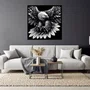 Quadro Decorativo Águia Predadora em Voo em Preto e Branco com Moldura e Vidro