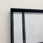 Quadro Decorativo com Moldura Chanfrada Paisagem Urbana em Preto e Branco - Escolha o Tamanho
