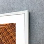 Quadro Decorativo Estilo Vime Rústico Tons Amadeirados com Moldura e Vidro