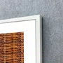 Quadro Decorativo Estilo Vime Entrelaçado Rústico Tons Amadeirados com Moldura e Vidro