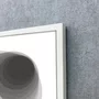Quadro Geométrico Profundo Circular Abstrato Preto e Branco com Moldura e Vidro